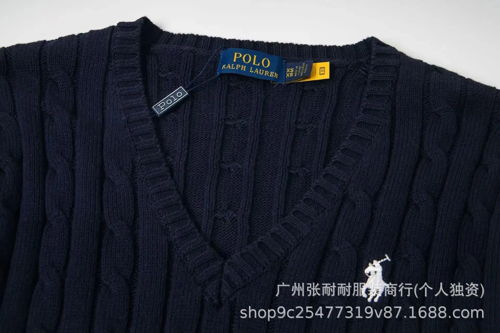 Sweater style 4