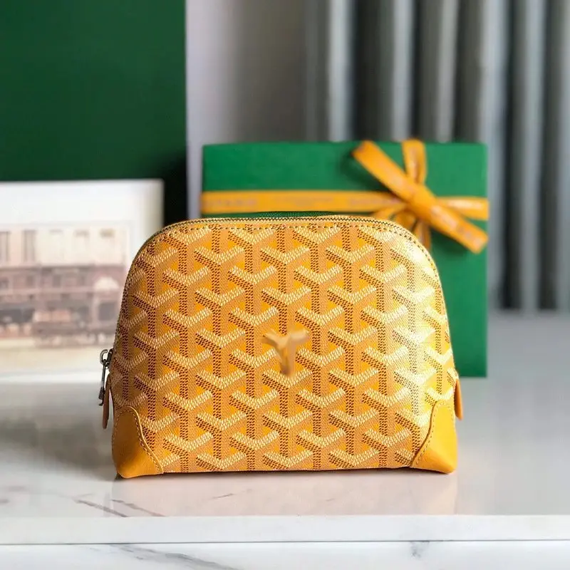 Clutch handbag view 8