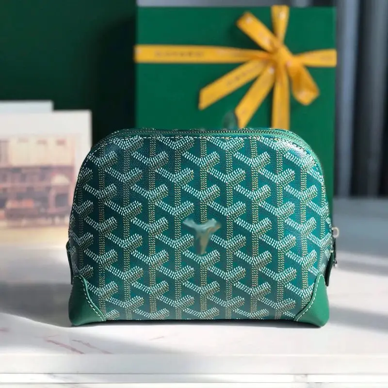 Clutch handbag view 10