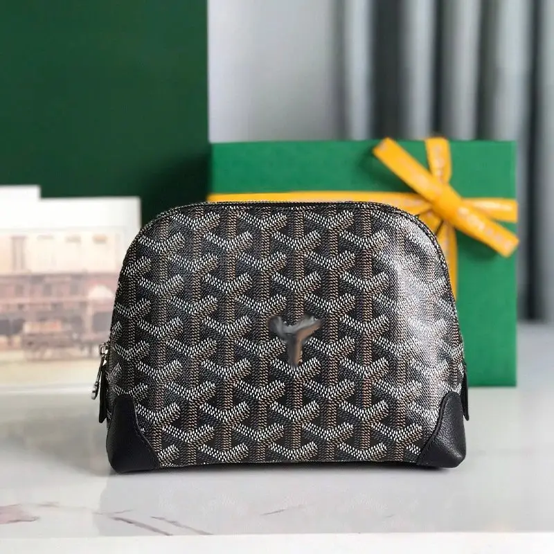 Clutch handbag view 6