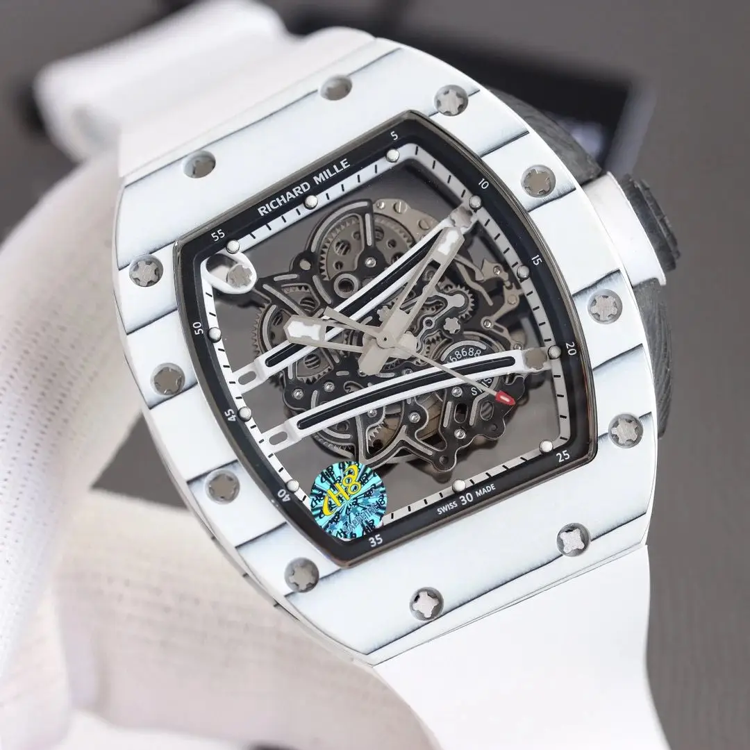 Carbon fiber mechanical watch view 12