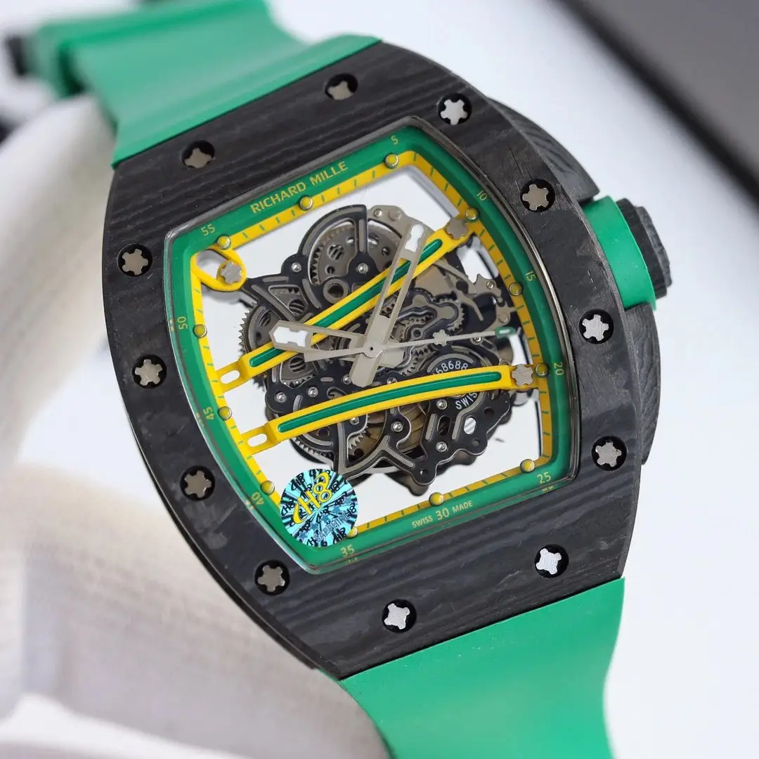 Carbon fiber mechanical watch view 13