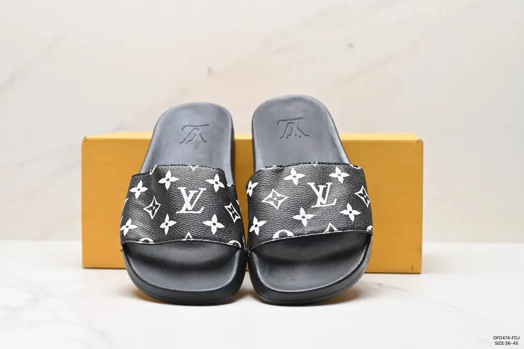 Slippers