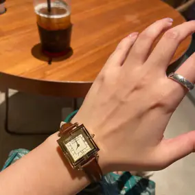 Chanel Watches [5 Styles]