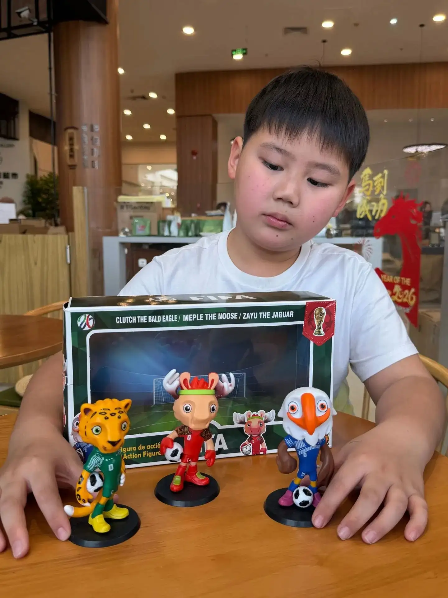 2026 World Cup mascot football decoration photo 10