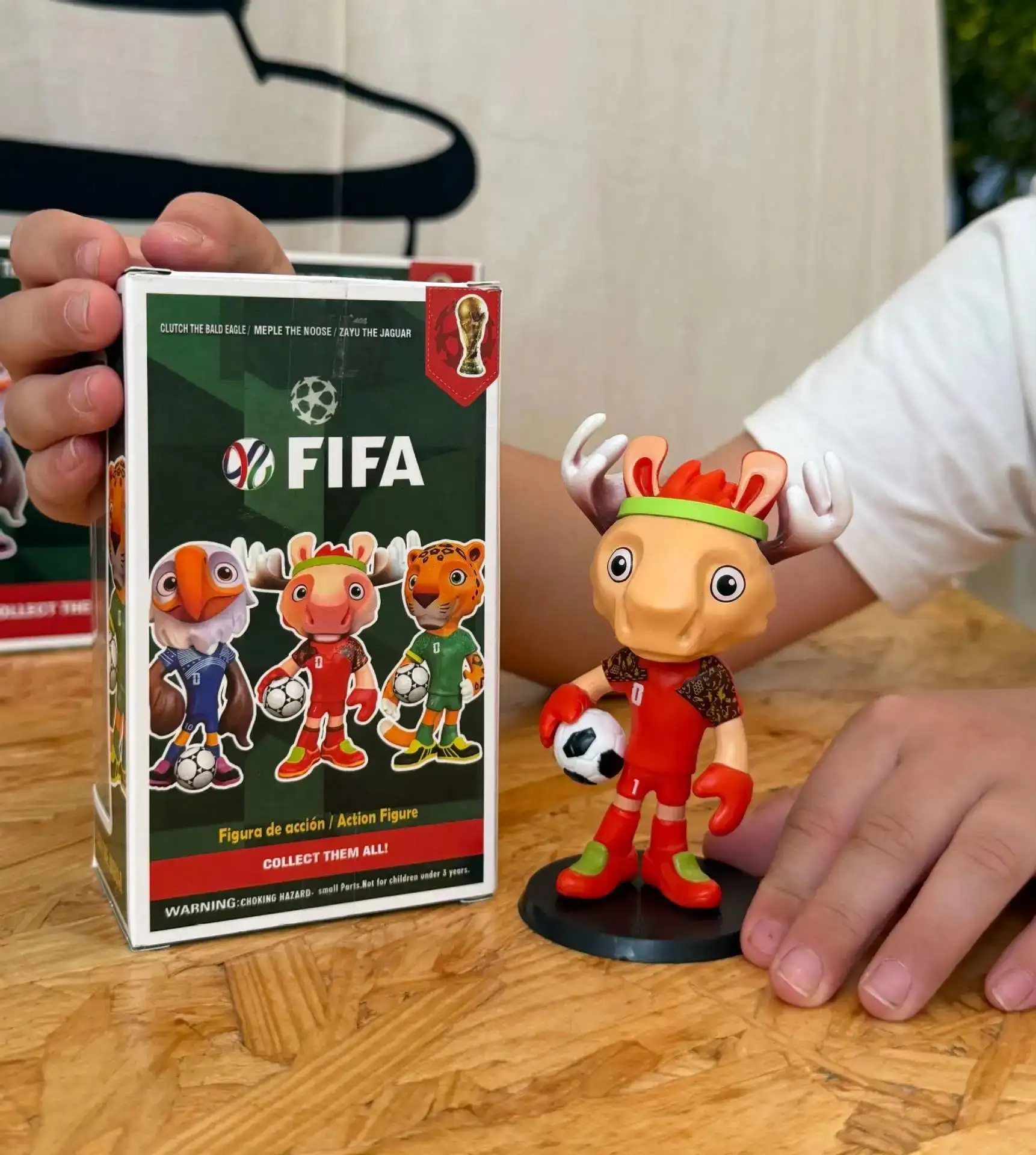 2026 World Cup mascot football decoration photo 11