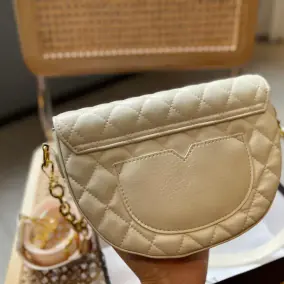 Saint Laurent Chain Bag