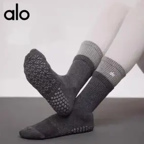 Alo Socks [8 styles]